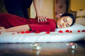 Give Relax to your body with a fantastic massage